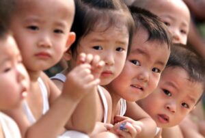 China aprobă intrarea pe piață a 21 de medicamente pentru copii