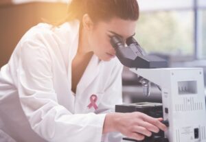 Cancerul de sân ar putea fi prezis cu trei ani înainte de apariție