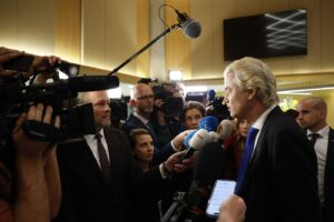 Partidul Libertății a obținut câștiguri majore în OLANDA, deși este devansat la limită /Proiecțiile confirmă ascensiunea forțelor de dreapta în UE