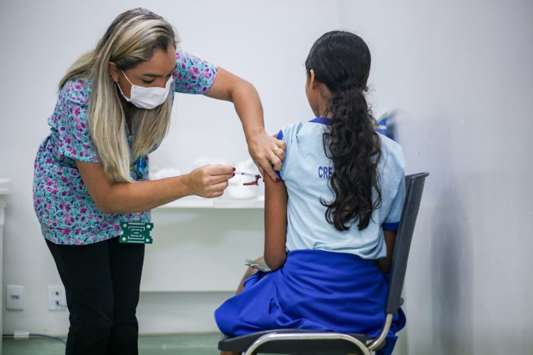 Un kit pentru acasă poate detecta virusul HPV. Ce spun medicii