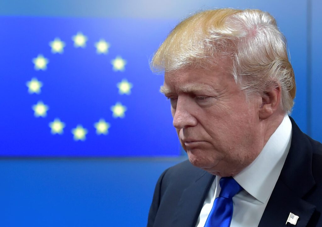 UE dezvoltă un plan comercial pentru a-i face față lui Donald Trump