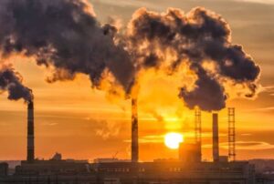 Poluarea reduce cu 38% șansele de naștere vie după FIV