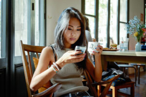 Microsoft China le interzice angajaților să mai folosească telefoane cu sisteme de operare ANDROID. Care sunt motivele