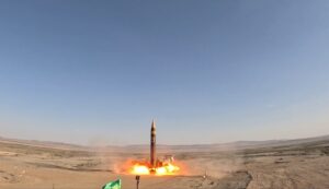Iran: programul nuclear merge înainte