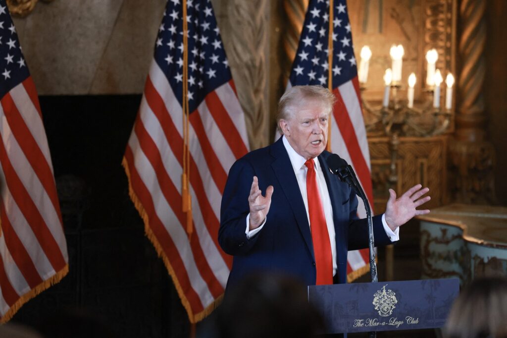 Trump denunță agenda „RADICALĂ” a Kamalei Harris /„O perioadă periculoasă”, cu risc de criză economică majoră și ”război mondial”