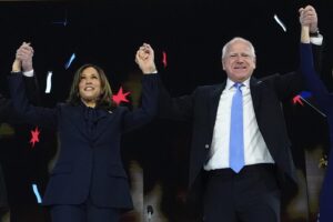 Kamala Harris și Tim Walz acordă joi primul lor interviu din campanie. Dezbaterea dintre Harris și Trump, în continuare sub semnul întrebării