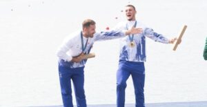 Florin Enache: „Suntem zeii apelor”