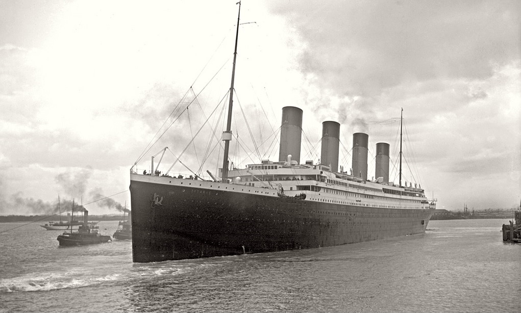 Epava navei Titanic se dezintegrează pe zi ce trece. Balustradele de pe provă s-au desprins total