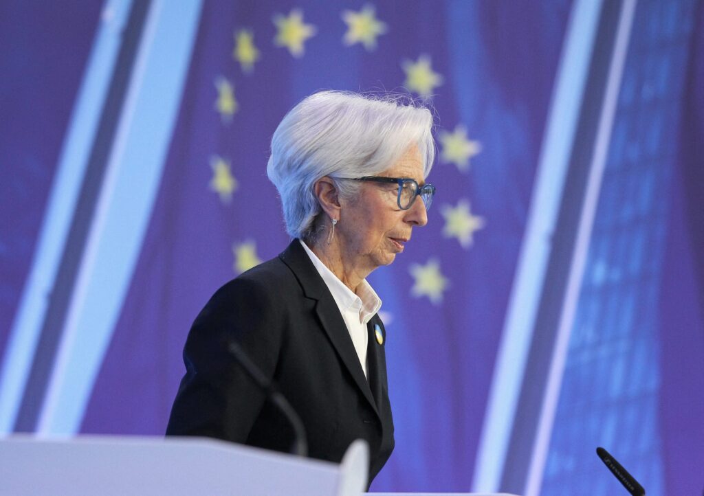 Președinta BCE avertizează că economia mondială e în pericol