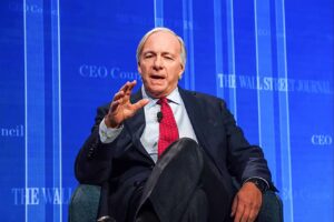 Miliardarul Ray Dalio avertizează că democrația SUA e în pericol