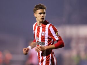 Romeo Beckham, fiul lui David, se retrage din fotbal la 22 de ani