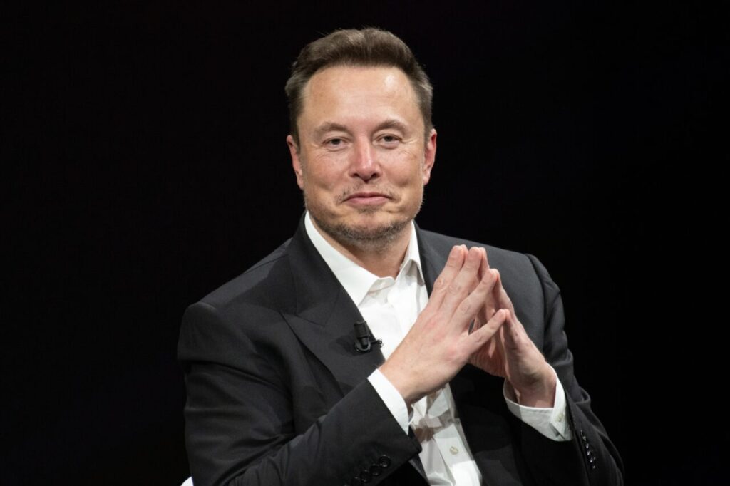 Elon Musk ar putea deține unui 1 TRILION de dolari până în 2027. Cine sunt miliardarii mititei care-i suflă-n ceafă