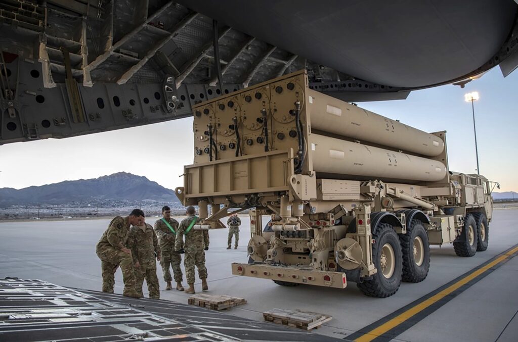 SUA trimit în Israel un sistem de apărare antirachetă THAAD, în urma atacurilor iraniene. Sistemul va fi operat de militari americani