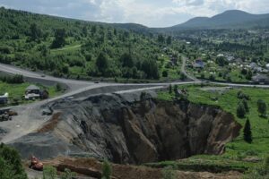 „Clima destabilizează Pământul foarte rapid. Nu mai vorbim de milenii, ci de decenii”