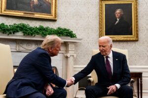 TRUMP nu respectă procedurile tranziției, generând preocupări de securitate