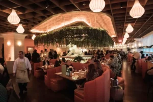 Restaurantele din New York sunt prea gălăgioase pentru clienți