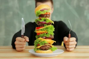 Te poate îngrășa stresul? Nutriționist: „Micul dejun este esențial”
