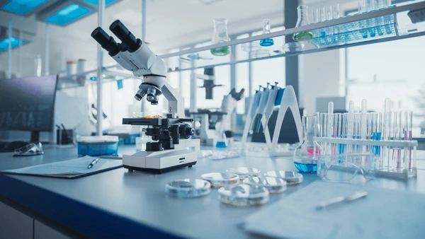 România are test de salivă pentru a diagnostica endometrioza