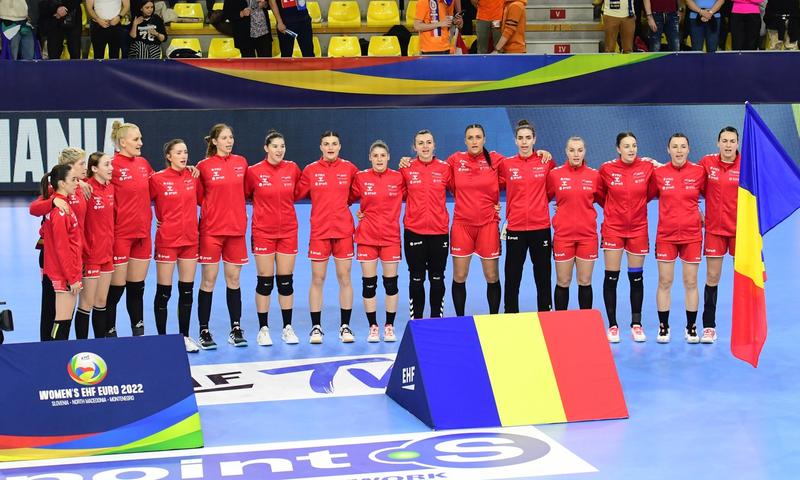 Naţionala de handbal feminin a României a învins la Bistriţa