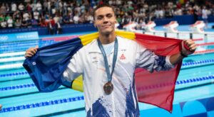 David Popovici este cel mai rapid înotător din istorie