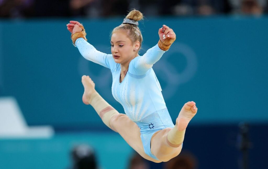 Sabrina Voinea revine la Cupa Mondială de gimnastică de la Doha