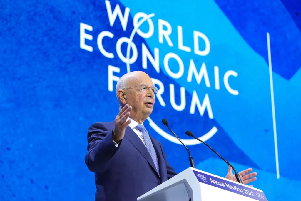 Klaus Schwab, șeful Forumului Economic Mondial, a demisionat