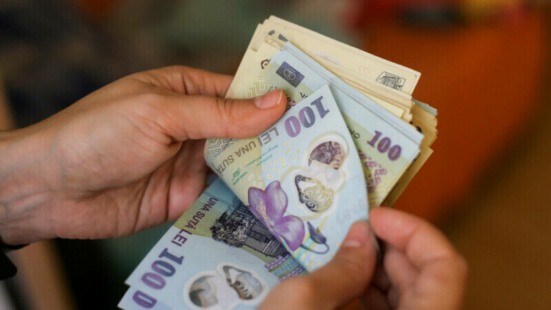 România rămâne printre țările cu cele mai mici salarii din UE