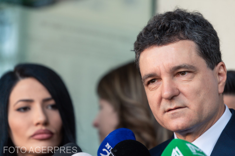 Nicușor Dan: Să ne raportăm cu prudență la rezultatele exit-poll