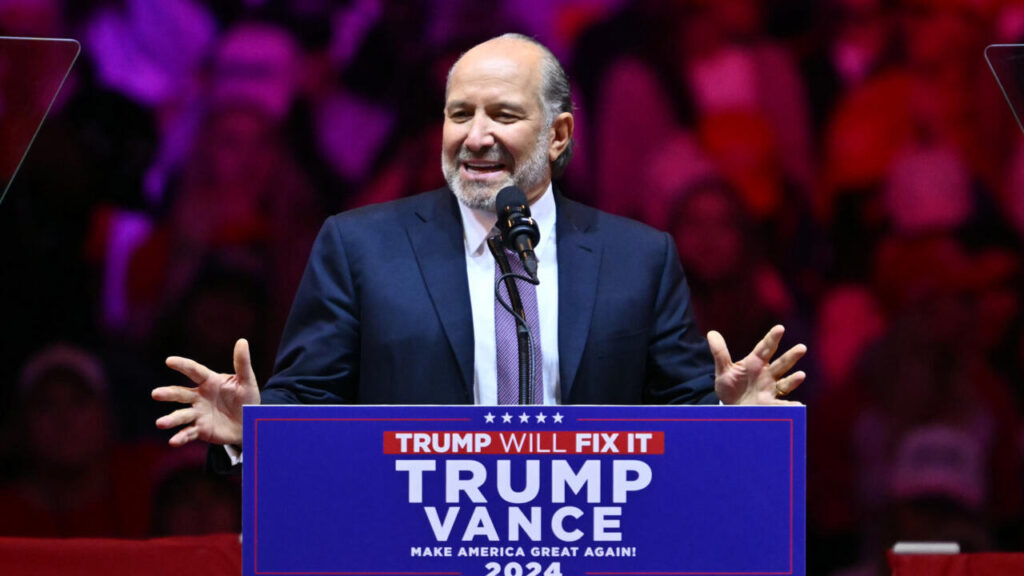 „Trump se folosește de economia SUA”