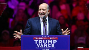 „Trump se folosește de economia SUA”
