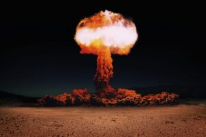 Expert militar: „Un atac EMP cu trei bombe nucleare din Iran sau Coreea de Nord ar putea paraliza SUA”