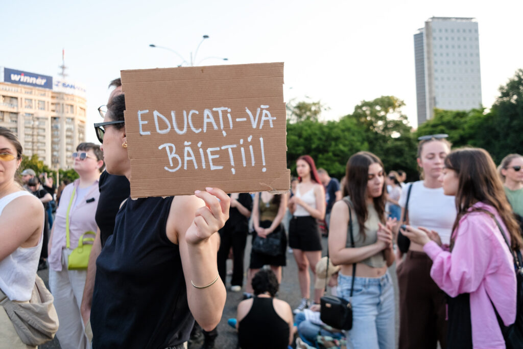 Nicușor Dan, despre cazurile de femicid: Este imperativ ca victimele să fie crezute și protejate