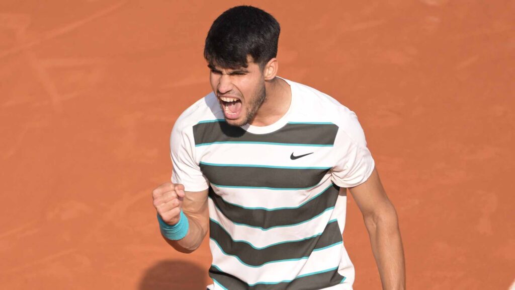 Carlos Alcaraz câștigă finala Roland Garros