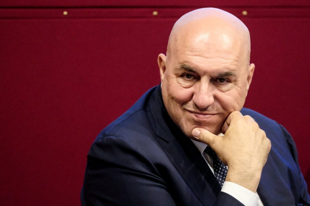 Ministrul italian al Apărării: NATO nu mai are un motiv să existe. Vremurile s-au schimbat. ONU contează la fel de mult ca Europa, adică