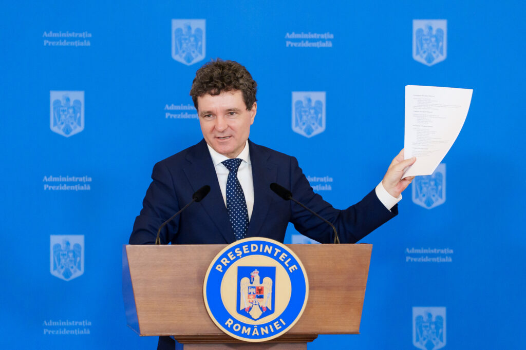 Nicușor Dan și-a publicat declarația de avere. Mulți care l-au împrumutat au dorit să rămână anonimi