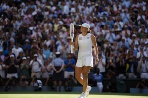 Iga Swiatek câștigă primul său titlu la Wimbledon