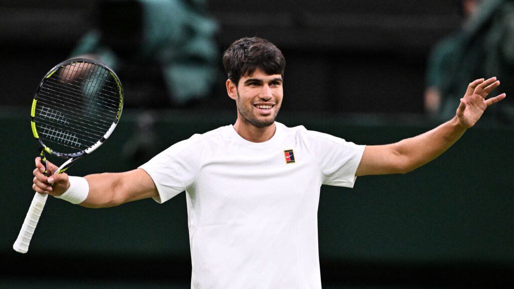 Carlos Alcaraz s-a calificat în semifinala turneului de la Wimbledon