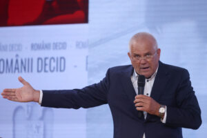 Marius Pieleanu, acuzat de abuzuri sexuale, nu mai este profesor la SNSPA