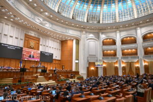 Pachetul II cu măsurile de austeritate, împărțit în 5 proiecte diferite