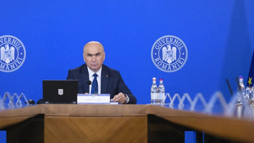 Creșterile de taxe afectează economia României