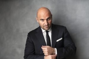 Societatea de avocatură Țuca Zbârcea & Asociații spune că există o “campanie de denigrare profund nedreaptă și calomnioasă” la adresa lui Gabriel Zbârcea şi a firmei sale