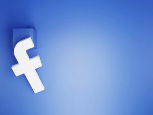 Alegeri europarlamentare 2024: USR și AUR conduc clasamentul manipulării algoritmilor pe Facebook