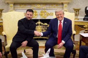 Trump s-a sucit și susține acum că Ucraina își poate recâștiga TOATE teritoriile pierdute