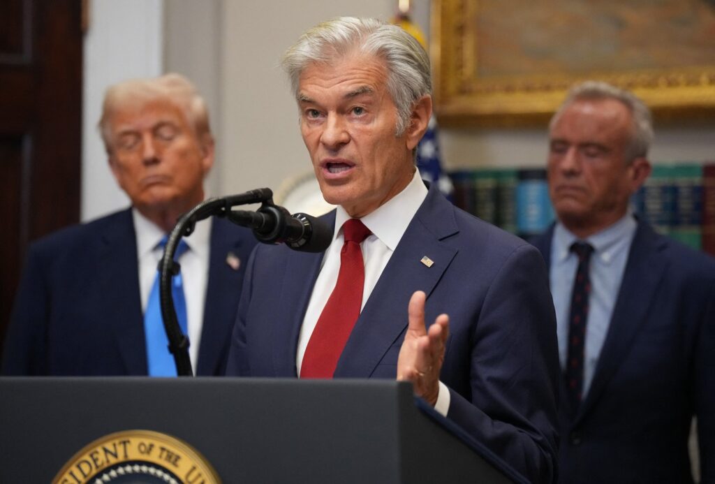 Trump a făcut un anunț important despre un medicament uzual și autism /Experții recomandă prudență