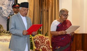 Nepalul are prima femeie premier după numirea în această funcție a fostei preşedinte a Curţii Supreme, Sushila Karki
