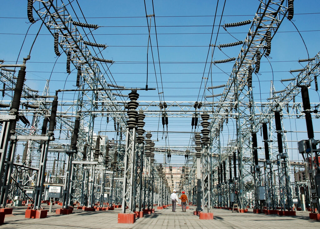 Europa retrăiește „febra prețurilor” la curentul electric. Cauzele din spatele noilor perturbări