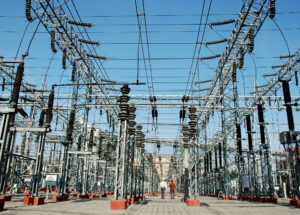 Europa retrăiește „febra prețurilor” la curentul electric. Cauzele din spatele noilor perturbări