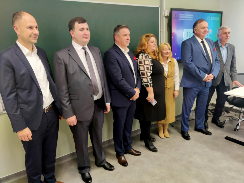 Universitatea Tehnică din Cluj-Napoca și Bosch au inaugurat BoschLab, dedicat tehnologiilor avansate