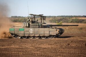 Moscova crește producția de tancuri, iar numărul blindatelor este suficient pentru un război pe scară largă