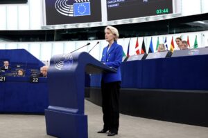 Ursula von der Leyen, cu ochii pe România. Șefa UE înăsprește tonul în scandalul dronelor: „Se întâmplă ceva periculos”